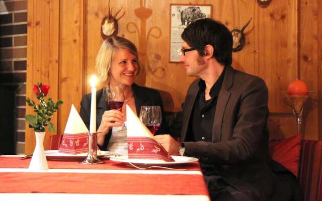 Hotel & Gasthof Zur Linde