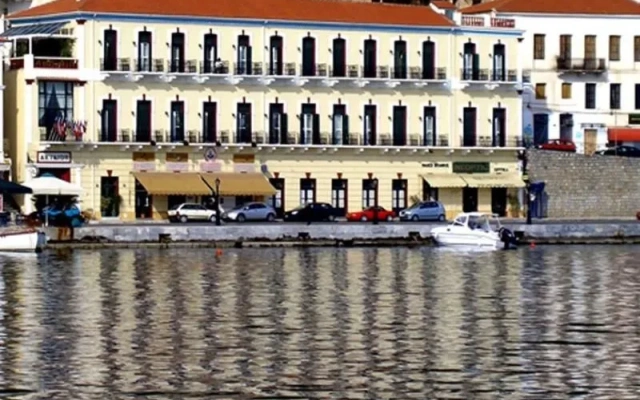 Aktaion City Hotel