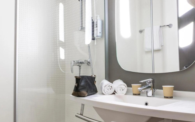 ibis Créteil