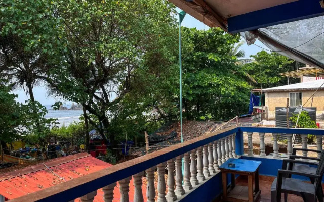 12 Monks Hostel Goa