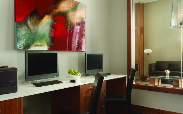 Radisson Hotel & Conference Centre Calgary Airport