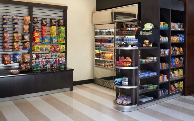 DoubleTree by Hilton Detroit - Dearborn