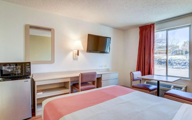Motel 6 Greenwood Village, CO - Denver - South Tech Center