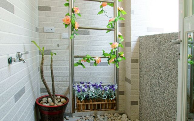 Taitung Painted House B&B