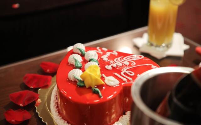 Mansour Grand Hotel