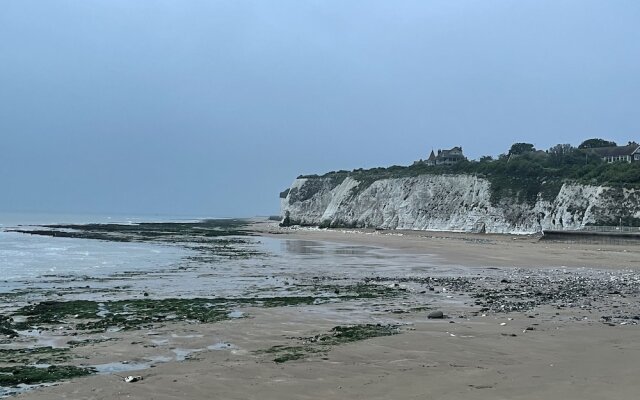 Winterstoke View, Family and dog Friendly Beach Retreat