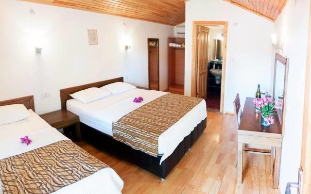 Felix Bungalow Hotel