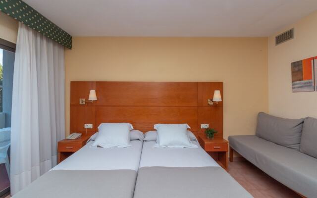 Hotel Y Bungalows Ar Galetamar