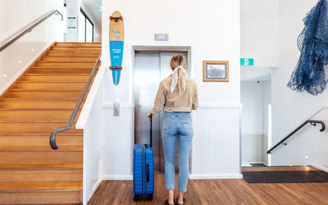 The Surf House - Hostel