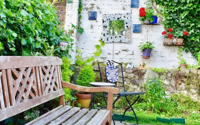 Cosy 1 Bedroom Basement Flat In Hove
