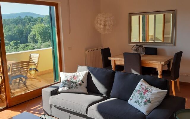 Sleeps 6 - Private Pool - Remote Countryside Villa