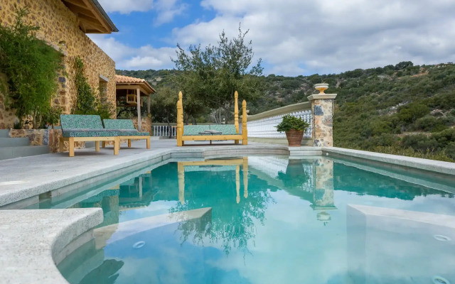 Oak Tree Estate