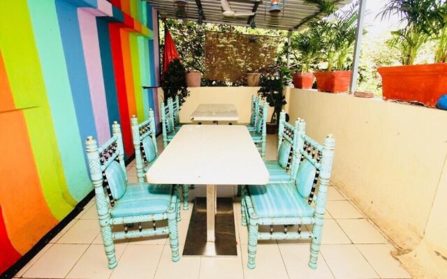 QubeStay TownHostel