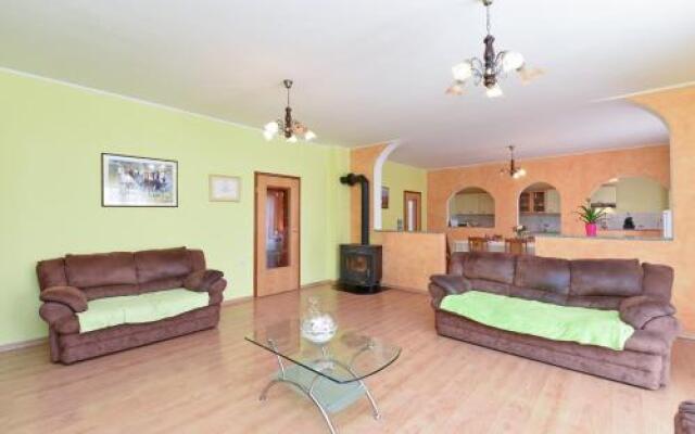House Ivana 1664