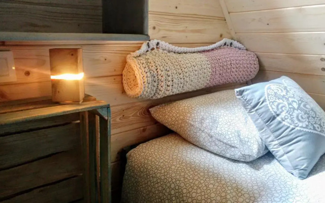 Osada pod Beskidem- chatki całoroczne