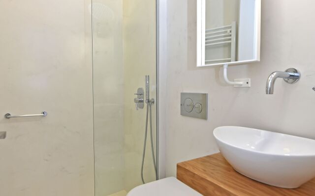 Tinos Blend Suites