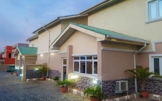 Frankeyz Haven Suites