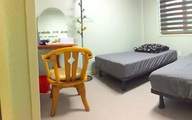 JJBro Hostel Guest House