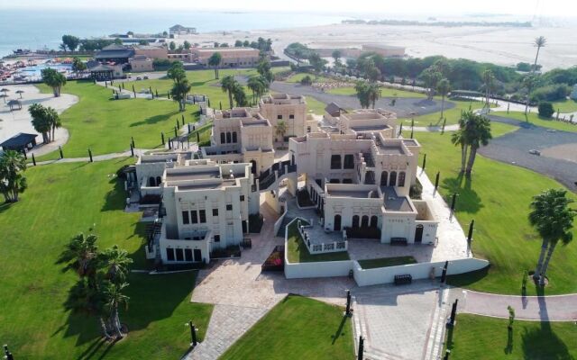 Al Maya Island & Resort