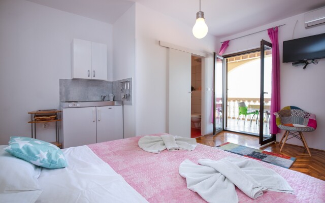 Studio Paula 1 300m From Sea