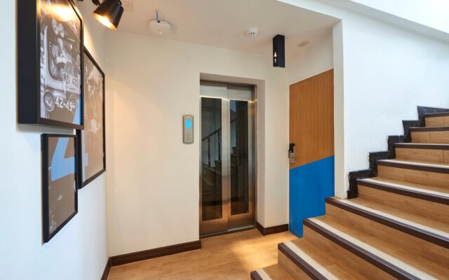 Smore Hotel Sala Deang