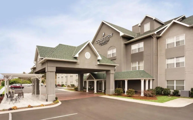 Country Inn & Suites