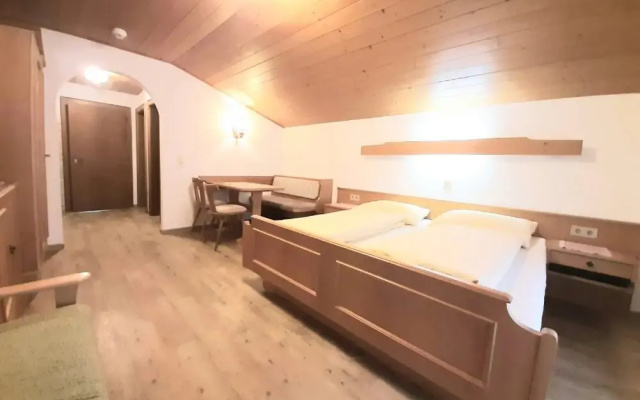 Compact Apartment in Radstadt With Balcony