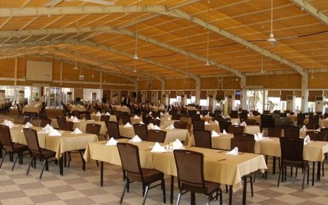 One to One Hotel & Resort Ain Al Faida