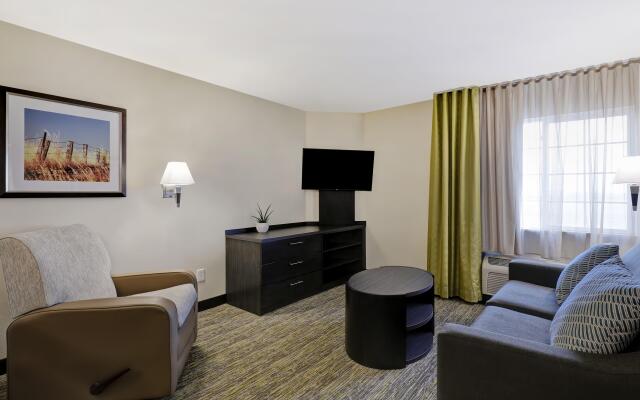 Candlewood Suites Indianapolis - South by IHG