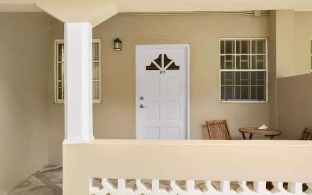 Your quaint home just steps from beach