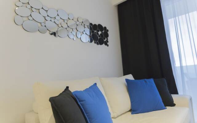 Lux Apartments