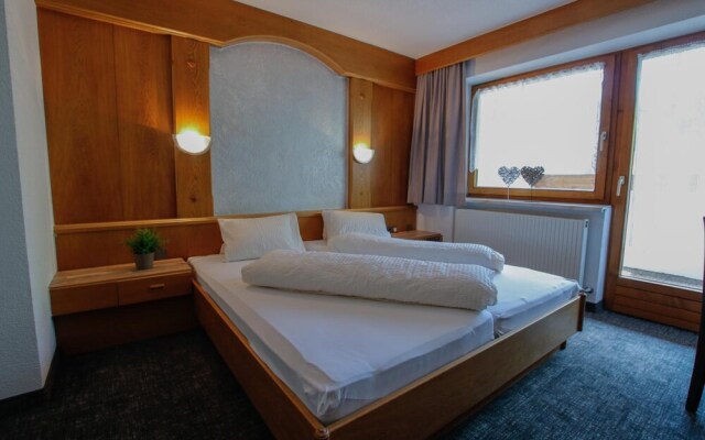 Hotel Tia Apart