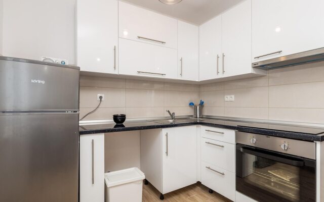 Beautiful Apartment in Vlasici With 1 Bedrooms and Wifi