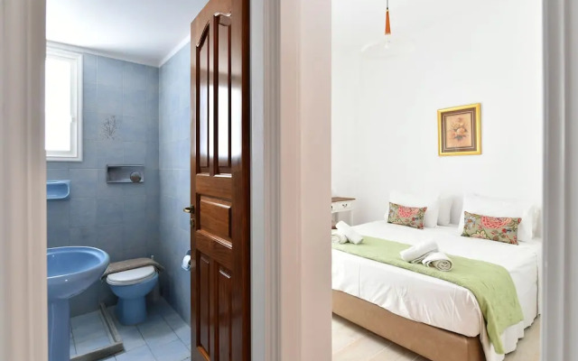 Hara Studios and Apartments