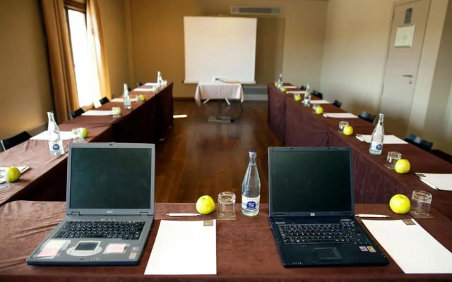 Qgat Suites & Events