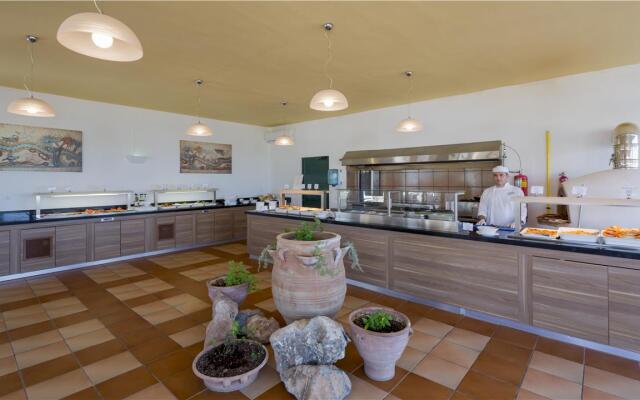 Dessole Dolphin Bay Resort – All Inclusive