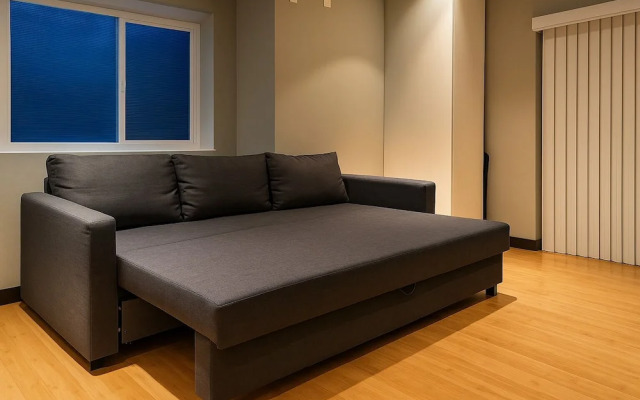 Modern North Seattle Getaway