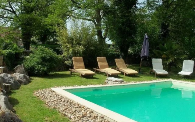 Chambres et Jardin de Pierres