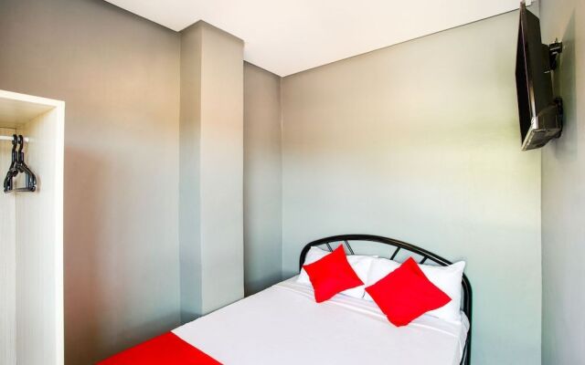 OYO 521 Bacaca Suites