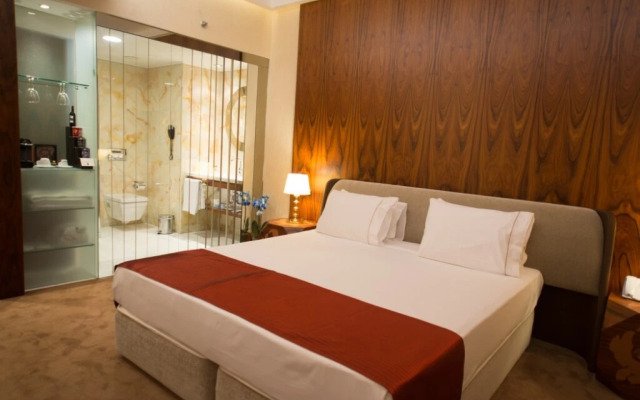 Crowne Plaza Istanbul- Hagia Sophia