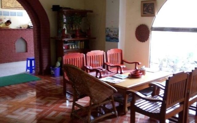 Golden Rose Guest House