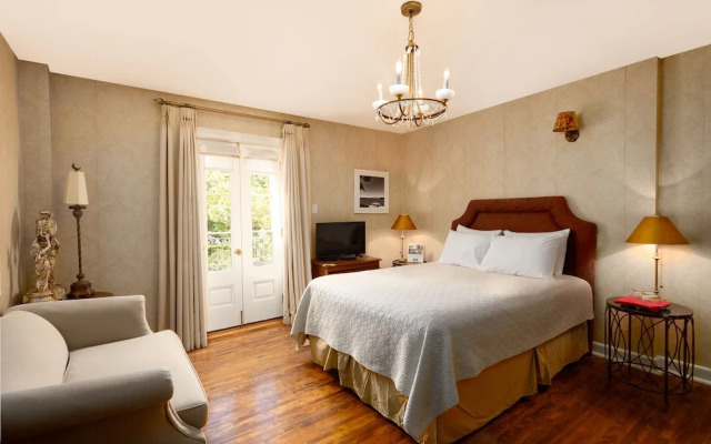The Old Bank House Bed & Breakfast