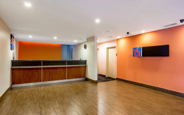 Motel 6 Atlanta, GA - Downtown