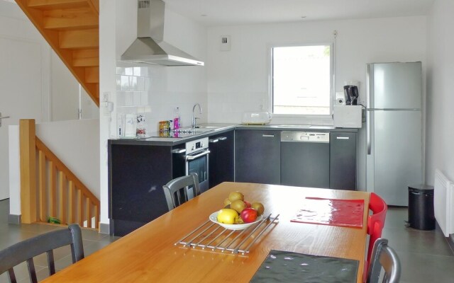 House With 3 Bedrooms in Séné, With Furnished Terrace and Wifi - 3 km
