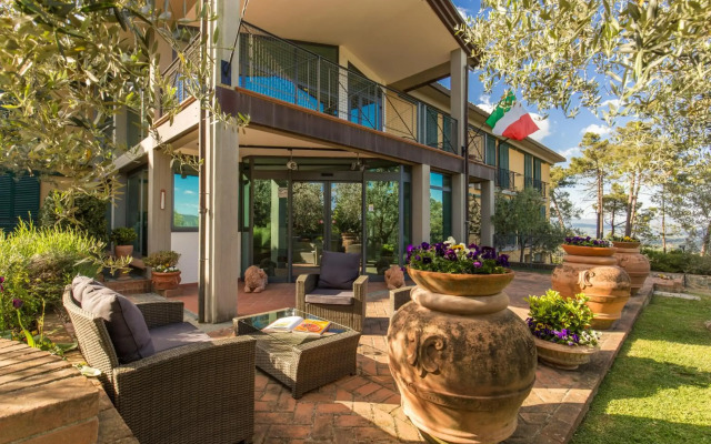 Hotel Villa Cesi