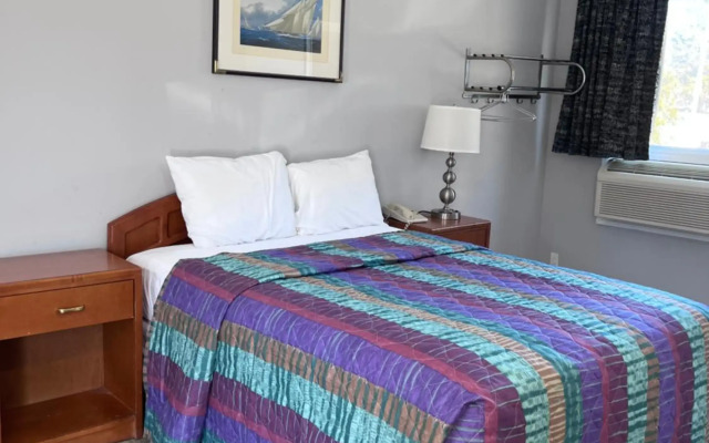 Knights Inn Midland, ON