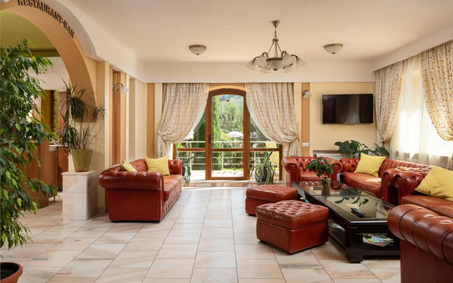 Grand Hotel Brasov