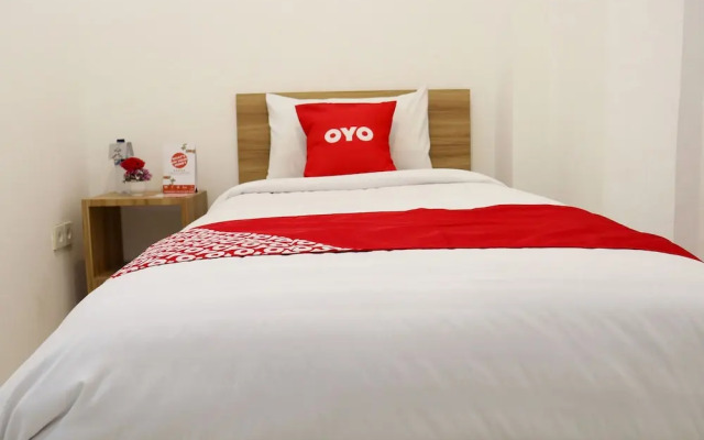 OYO 1191 Monalisa Residence And Cafe