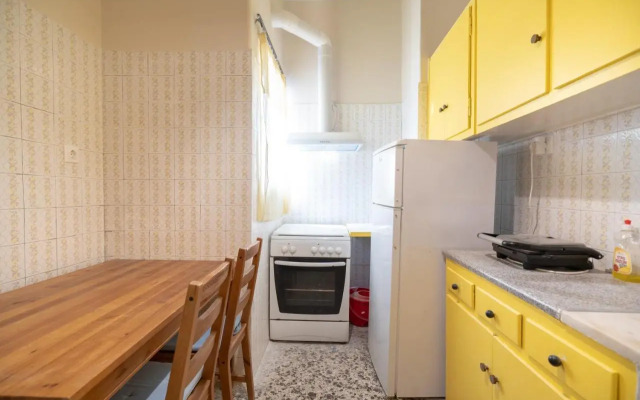 Acropolis Athens 1 bedroom 6 persons apartment.