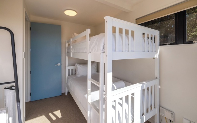 Hekereua Heights - Spa & Ocean Views – Guest Rooms – Ostend